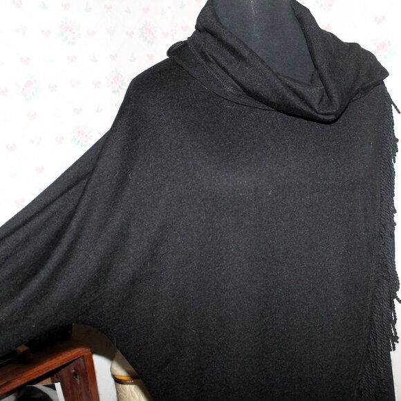 Avon / Studio 1886 Charcoal Gray Fringed Tunic Sweater, Small, NWOT - Picture 4 of 10